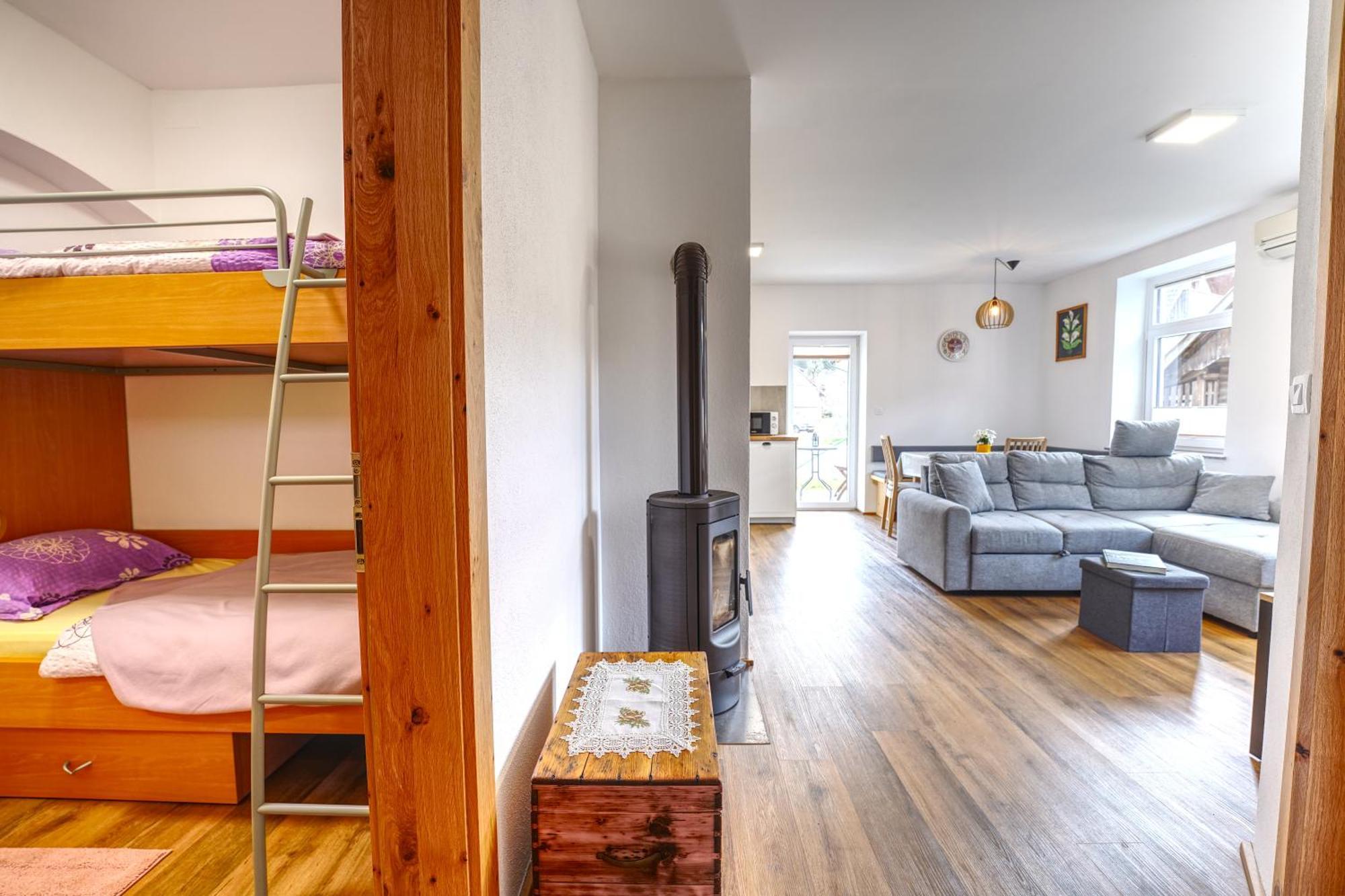 Apartma In Studio Jerca Ob Savi Bohinj Bagian luar foto